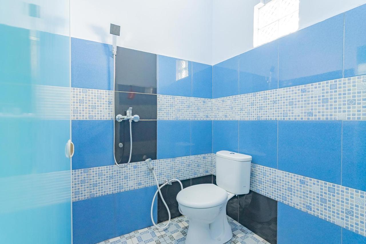 Reddoorz Syariah @ Tambak Mekar Street Subang Hotel Djalantjagak Exterior photo